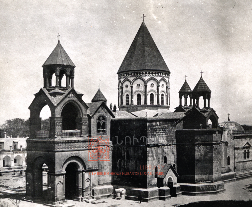 La cathédrale d'Etchmiadzine